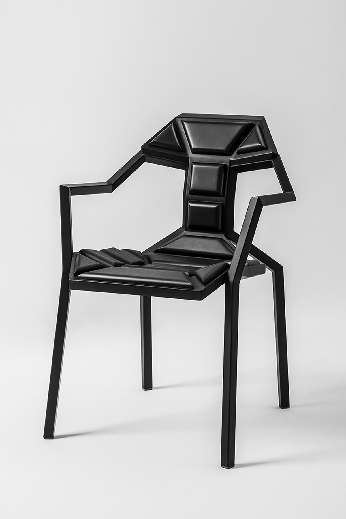 krzeslo gruzinskiego projektanta